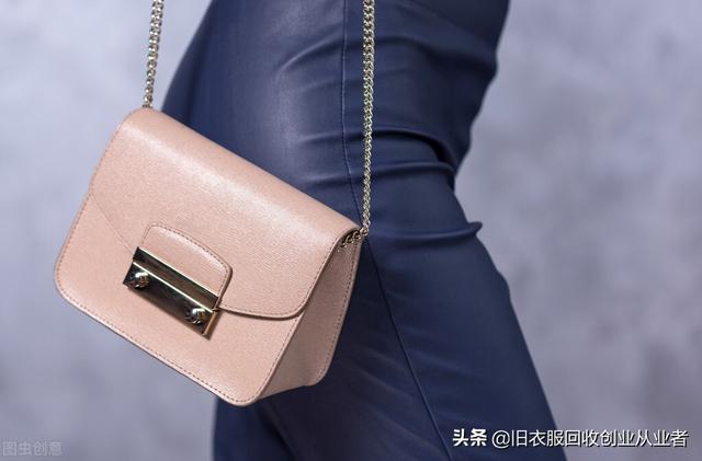 图片[7]-600元回收的一吨旧包转手就赚1.5万，旧包回收蕴藏着哪些商机-万图副业网