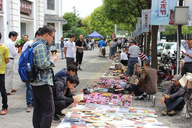 跑江湖摆地摊产品（跑江湖摆地摊十元模式）-万图副业网