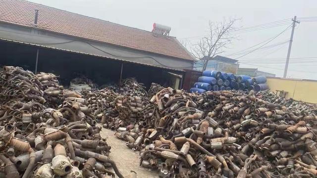 图片[3]-小投资冷门暴利行业揭秘（废三元催化器回收拆解生意是如何赚钱的）-万图副业网