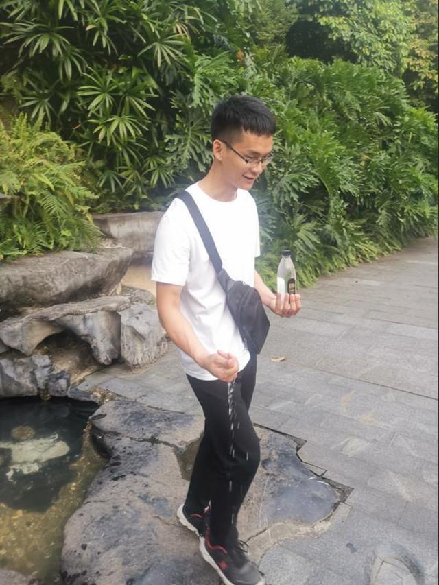 图片[5]-牛人参加高考14年，不考清华不罢休-万图副业网