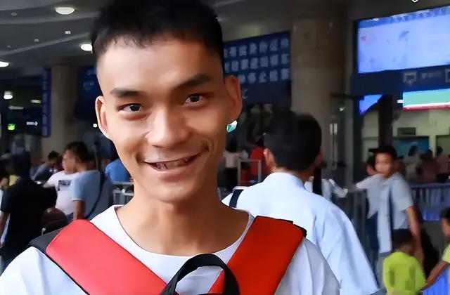 图片[7]-牛人参加高考14年，不考清华不罢休-万图副业网
