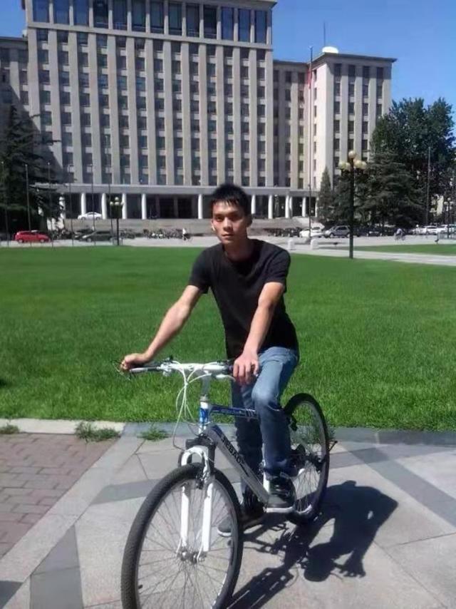 图片[8]-牛人参加高考14年，不考清华不罢休-万图副业网