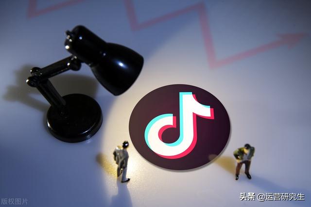 图片[2]-抖音拍摄用什么设备，抖音剪辑用什么软件比较好？-万图副业网